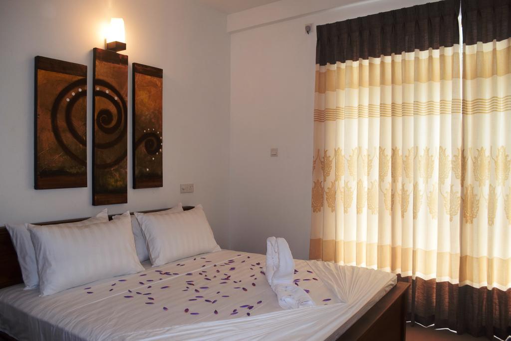 Vista Liyya Residence Канді Екстер'єр фото