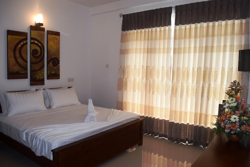 Vista Liyya Residence Канді Екстер'єр фото