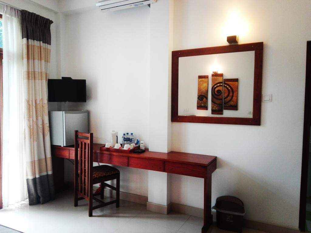 Vista Liyya Residence Канді Екстер'єр фото