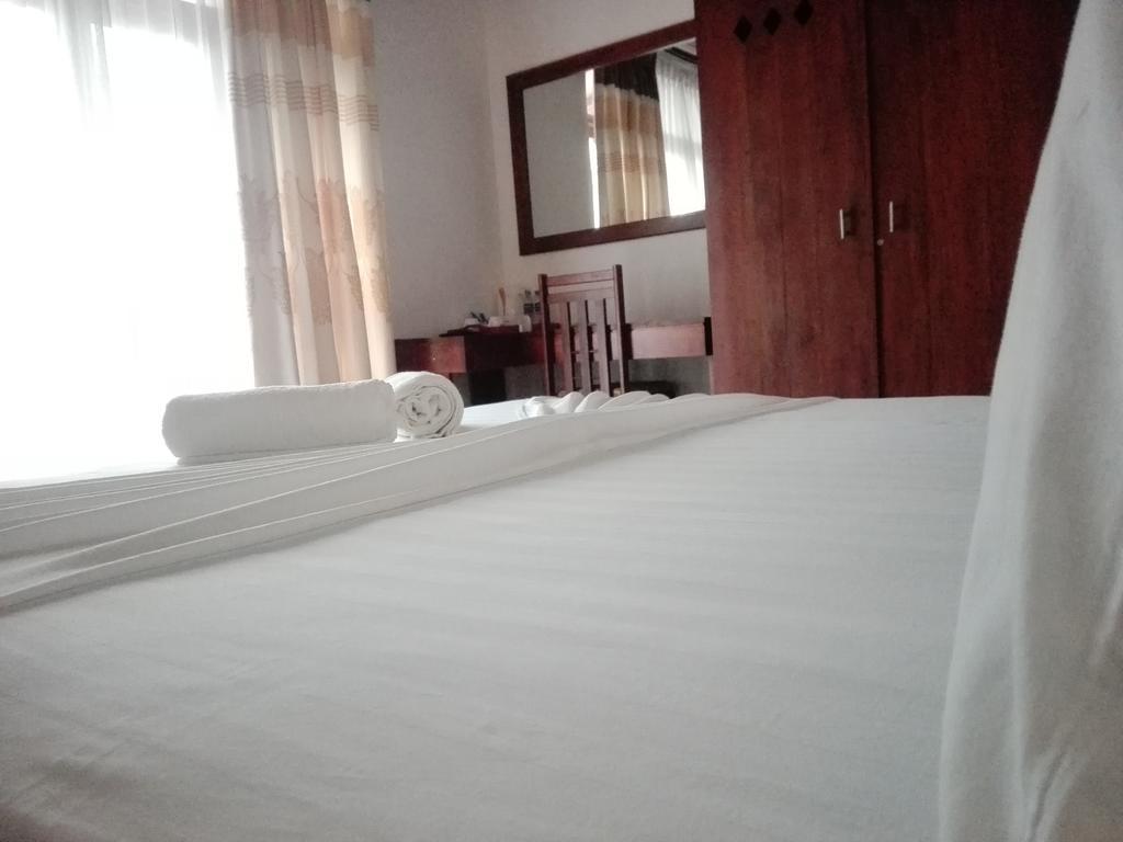 Vista Liyya Residence Канді Екстер'єр фото