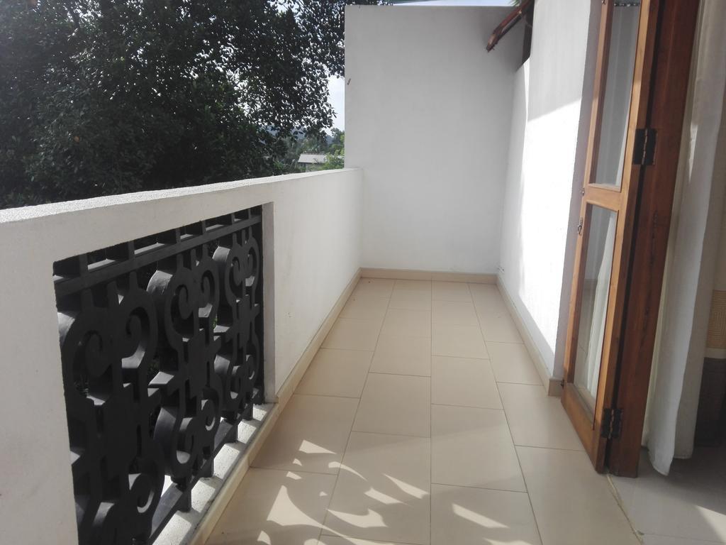 Vista Liyya Residence Канді Екстер'єр фото