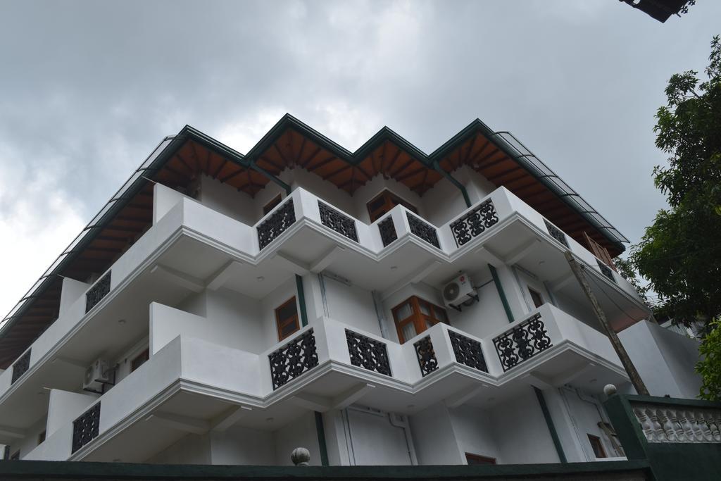 Vista Liyya Residence Канді Екстер'єр фото